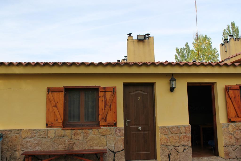Albergue La Canadilla Uña Exteriör bild